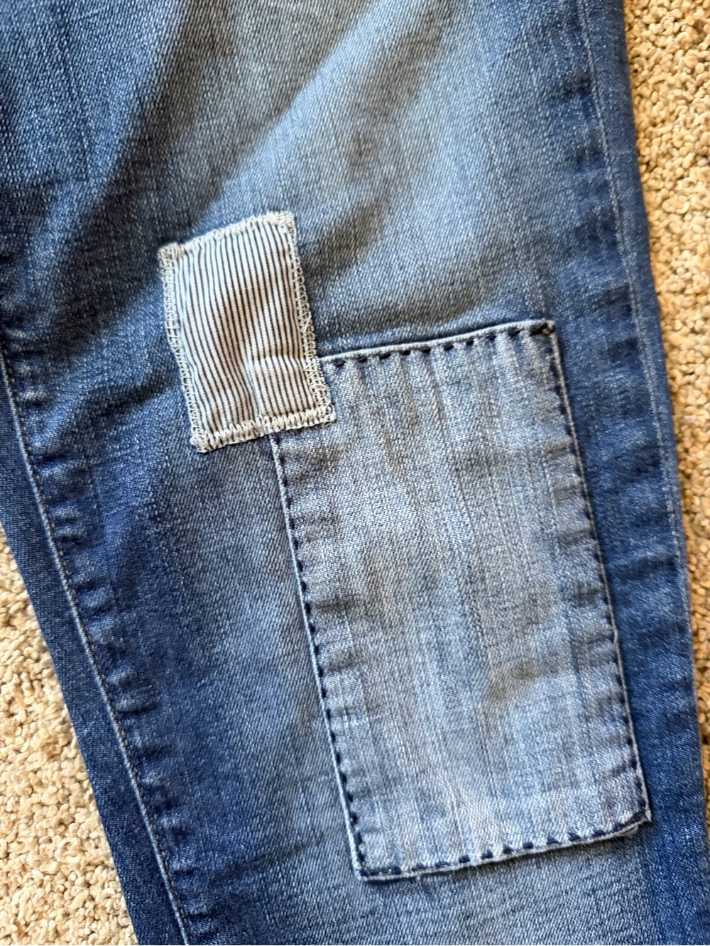 Gap women’s Patchwork low rise Slim Fit Jeans - Blue - Picture 2 of 6